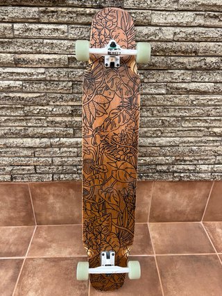 Longboard skate dancing 100 forest