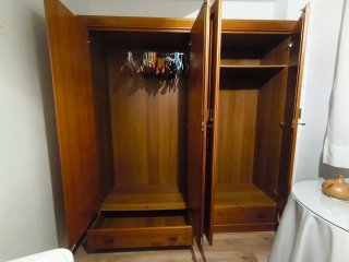 Muebles de dormitorio matrimonio madera
