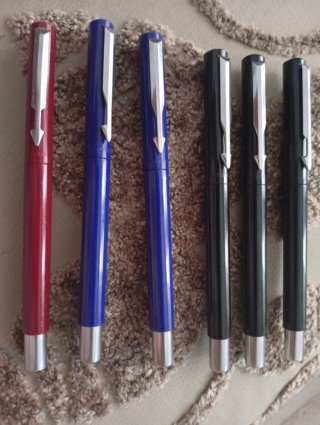 Set di 6 Penne Parker Roller Ball, 10 euro