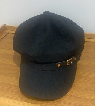 Gorra Baker Boy Negra con Hebilla