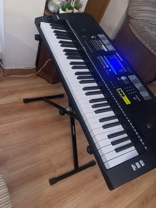 Teclado Edenwood con soporte