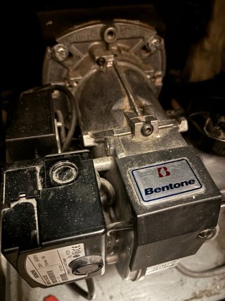 Caldaia a gasolio Siemens con Bruciatore Bentone