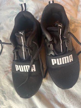 Zapatillas PUMA Negras Talla 38