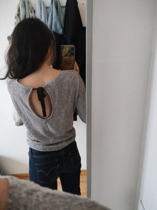 Jersey Gris Bershka Espalda Abierta
