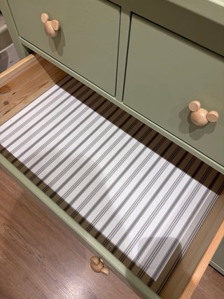 Cómoda HEMNES Verde - sin tiradores