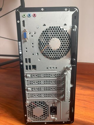 Ordenador de sobremesa HP Pavilion