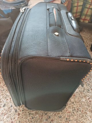 MALETA TROLLEY SAMSONITE CON ASA TELESCÓPICA Y RUE