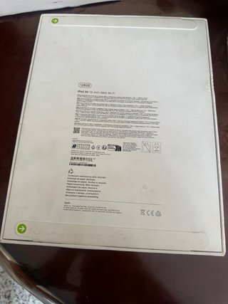 iPad Air 13 M4 Viola/Argento