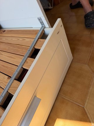 Cama nido blanca con somier de láminas