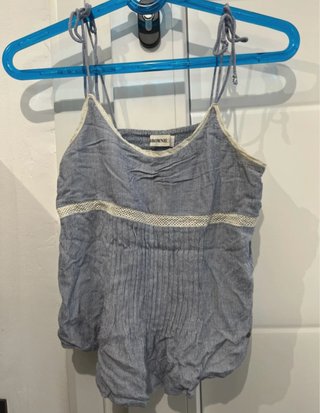 Top Brownie tirantes blanco y azul