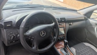 Mercedes-Benz Clase C 2004