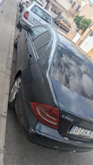 Mercedes-Benz Clase C 2004