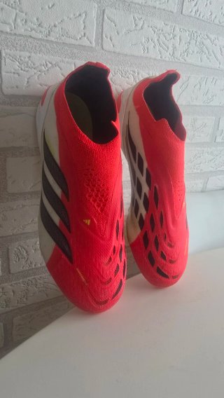 Botas de fútbol Adidas niño