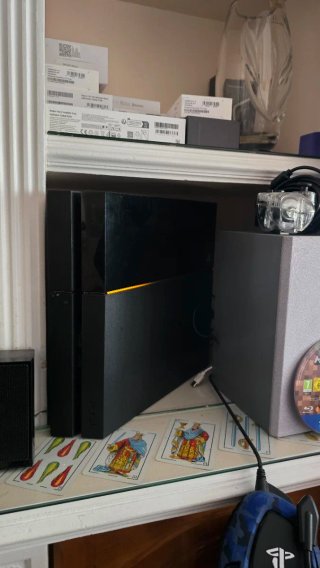 Consola PlayStation 4 Negra