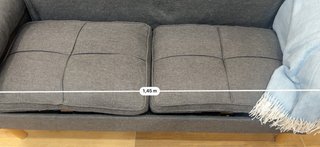 Elegante sofá de dos plazas