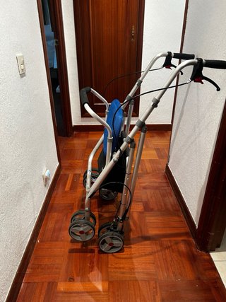 Andador Plegable con Asiento Azul