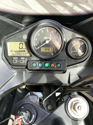 Yamaha TDM 900 Adventure Negra/Gris