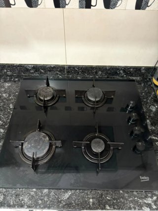 Encimera de cocina gas natural , butano,marca Beko
