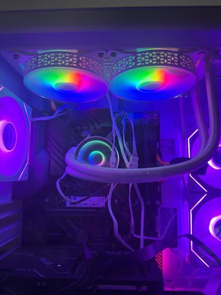 PC Gaming Zalman con RGB