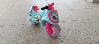 Moto Correpasillos y Patín 3 Ruedas