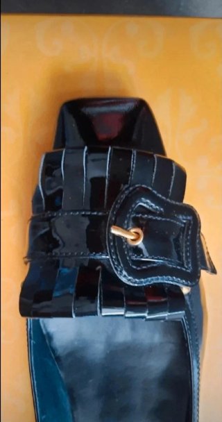 Zapatos DS Cool Negros de Charol