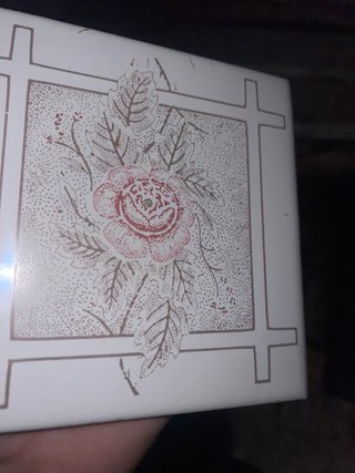 Azulejo Decorativo con Diseño Floral