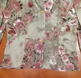 Blusa semitransparente floral