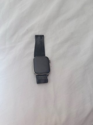 Apple Watch Series 7 Titanium color plata