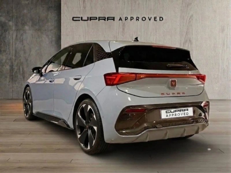 Cupra Born 2025