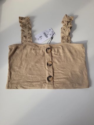 Top Beige con Volantes Talla L