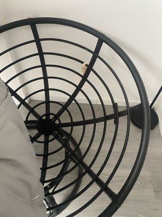 Butaca Colgante Estilo Papasan Negra de madera
