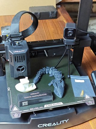 Creality Ender 3 V3 KE + Cámara + Luz + Enclosure
