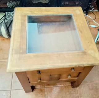 Mesa auxiliar madera maciza con cristal