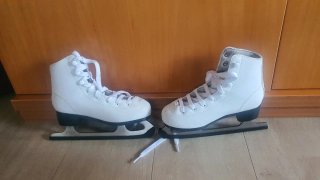Patines de hielo blancos para niño