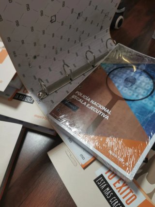 Temario Policía Nacional Escala Ejecutiva Master D