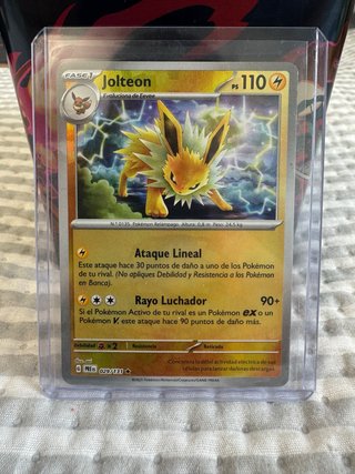 Carta Pokémon Jolteon Master Ball 029/131