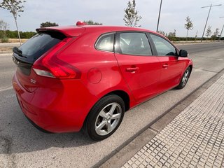 Volvo V40 D2 2.0 120CV