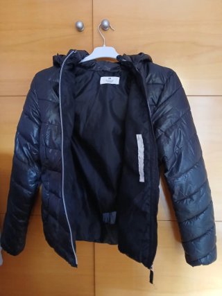 Abrigo acolchado H&M negro talla M 170 cm