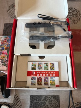Nintendo Switch OLED Blanca + Juego smash bros