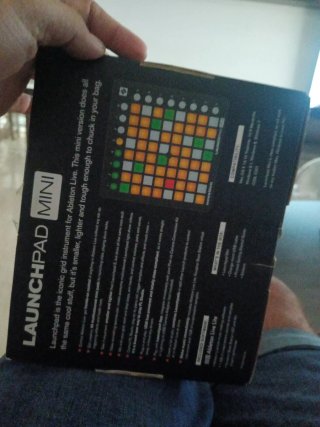 Novation Launchpad Mini Controlador MIDI