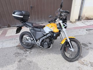 Moto BMW 650 trail