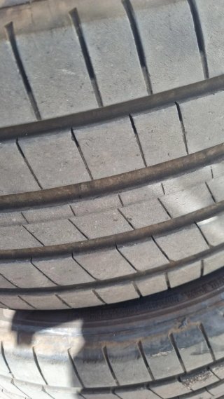 2 Neumáticos Goodyear Eagle F1 245/40 R19 96Y