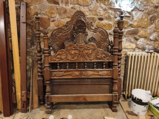 Cabeceros de cama antiguos de madera