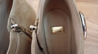 Botines Marciano de ante. Talla 37