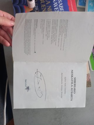 Siberiako neskatila ausarta