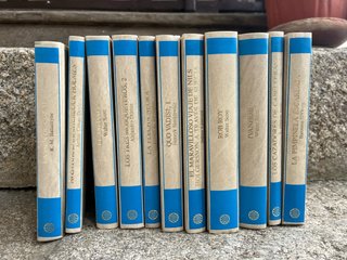 Colección de libros. Planeta.