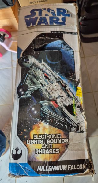 Star Wars Legacy Collection Millennium Falcon