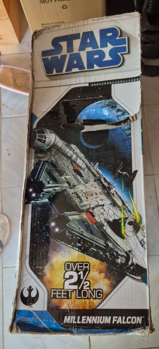 Star Wars Legacy Collection Millennium Falcon