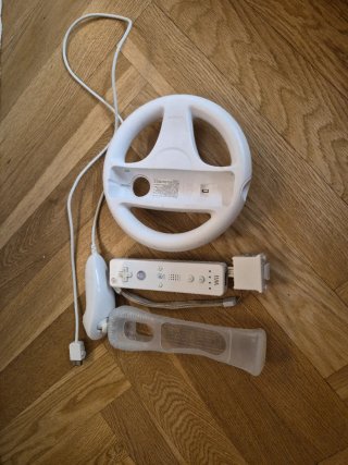 Pack Wii: Mando Motion Plus, Volante y Nunchuck