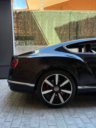 Bentley Continental GT V8 S